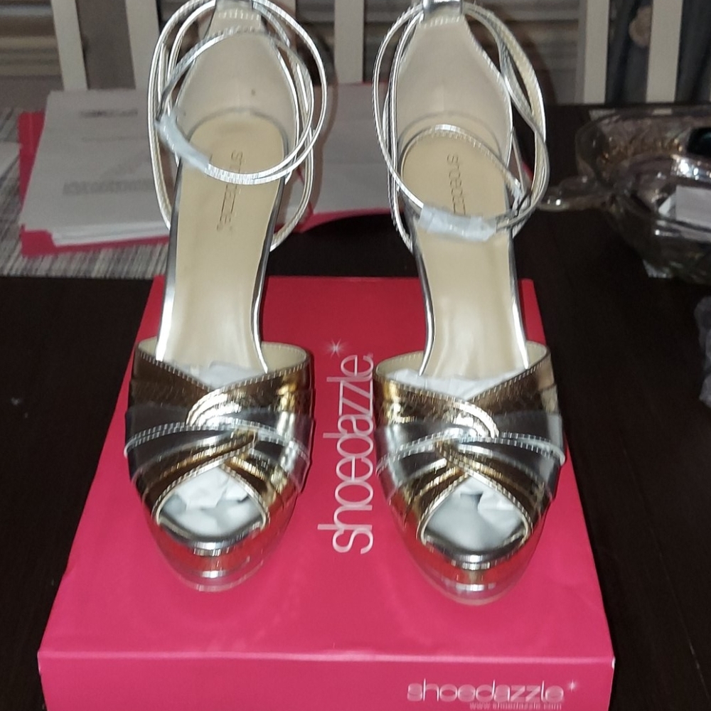 Rita Ora Metallic Pumps